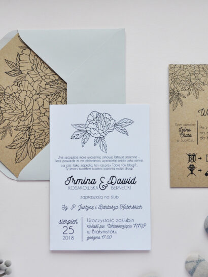 Proste, rustykalne zaproszenia ślubne na papierze ekologicznym w stylu rustykalnym, boho z motywem kwiatów
