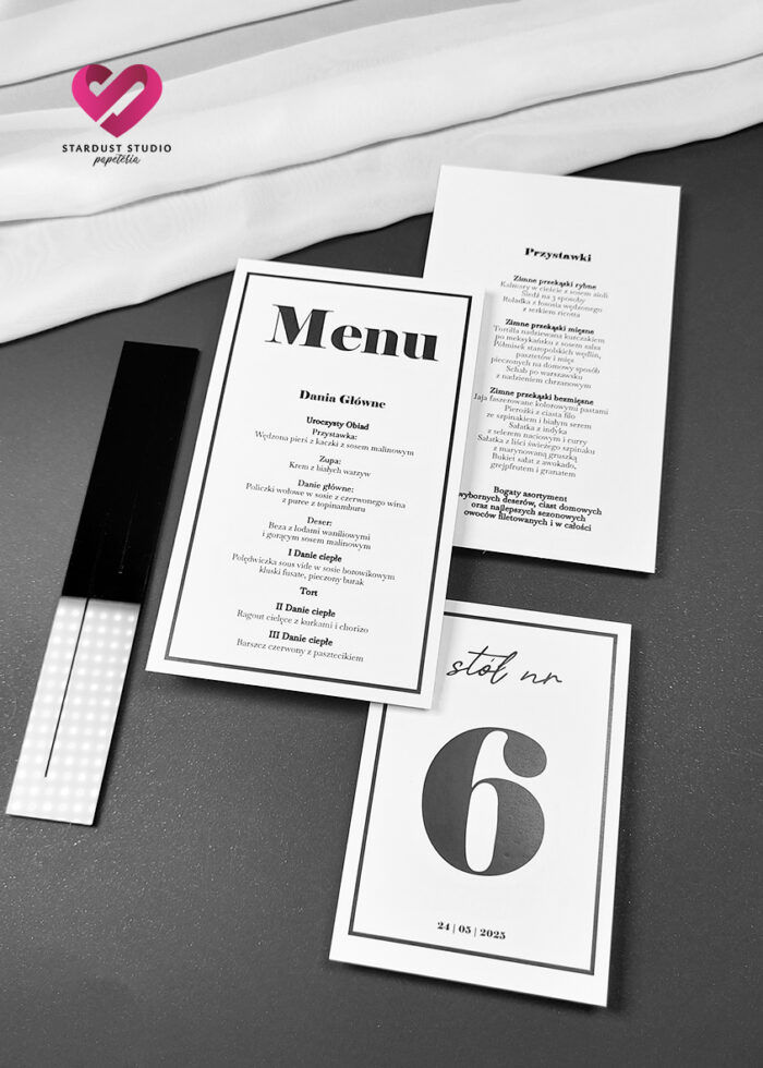Minimalistyczne menu z numerem stołów z podstawką